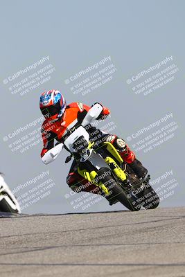 media/Mar-24-2025-2WTD (Mon) [[55b4b08488]]/B Group/1120am (Outside Grapevine)/